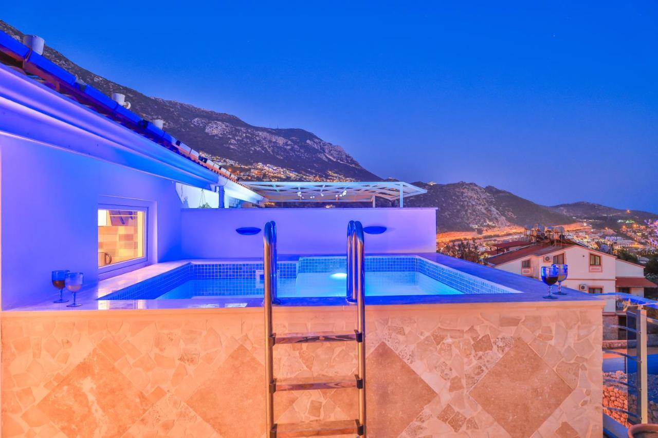 Olive View Penthouse Lägenhet Kalkan Exteriör bild