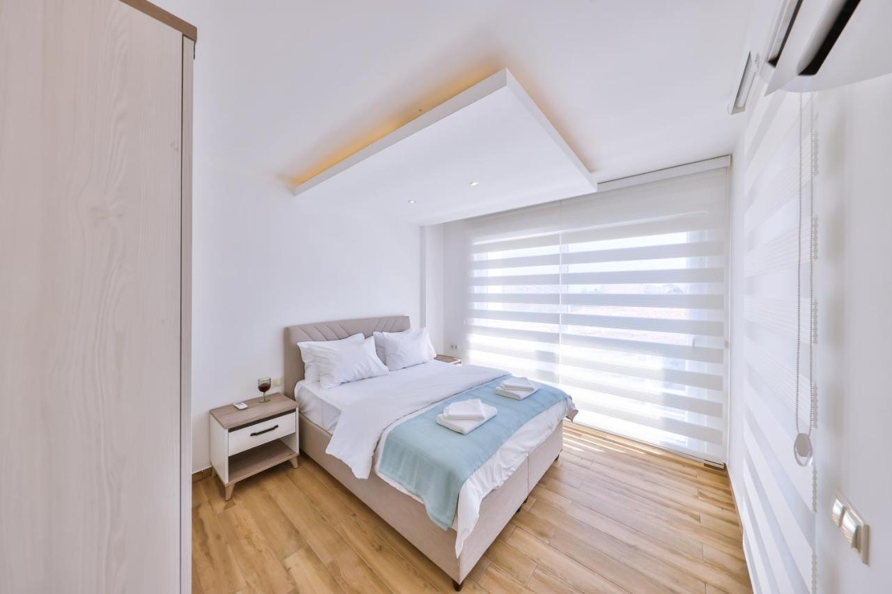 Olive View Penthouse Lägenhet Kalkan Exteriör bild