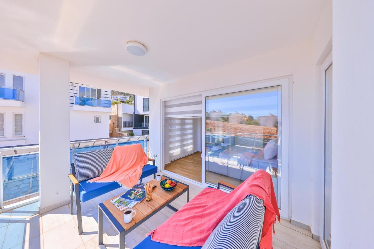 Olive View Penthouse Lägenhet Kalkan Exteriör bild