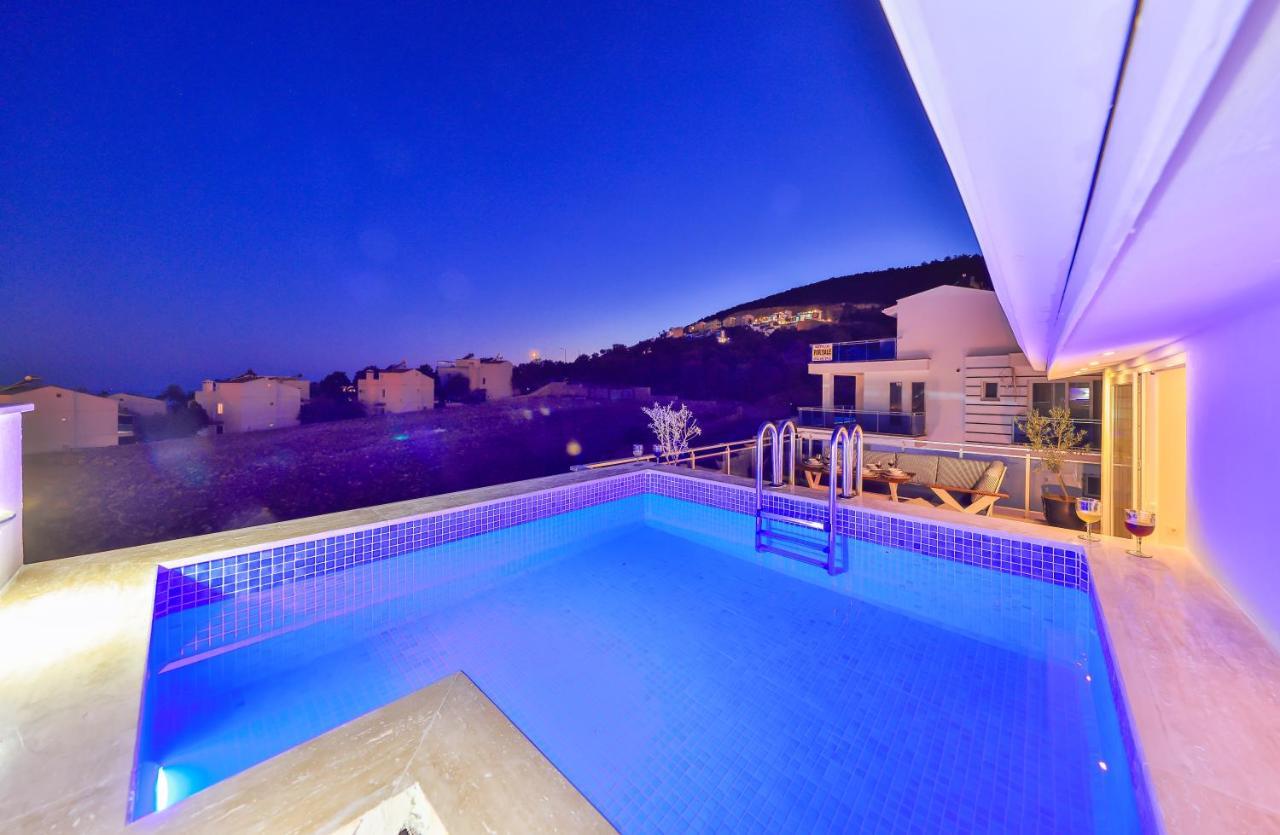 Olive View Penthouse Lägenhet Kalkan Exteriör bild