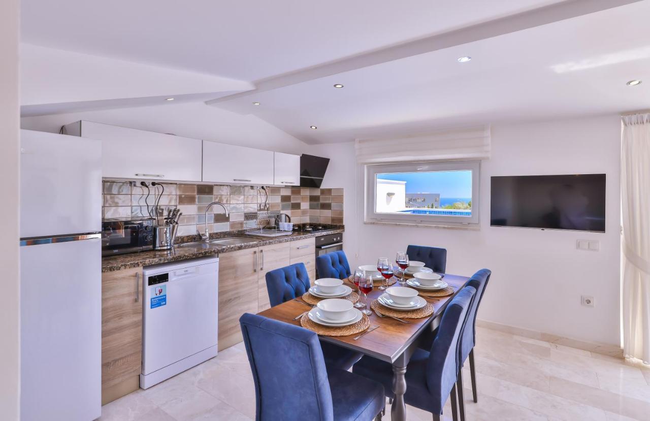 Olive View Penthouse Lägenhet Kalkan Exteriör bild
