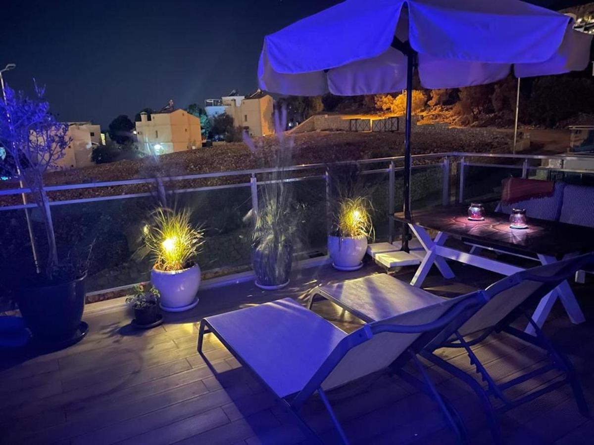 Olive View Penthouse Lägenhet Kalkan Exteriör bild